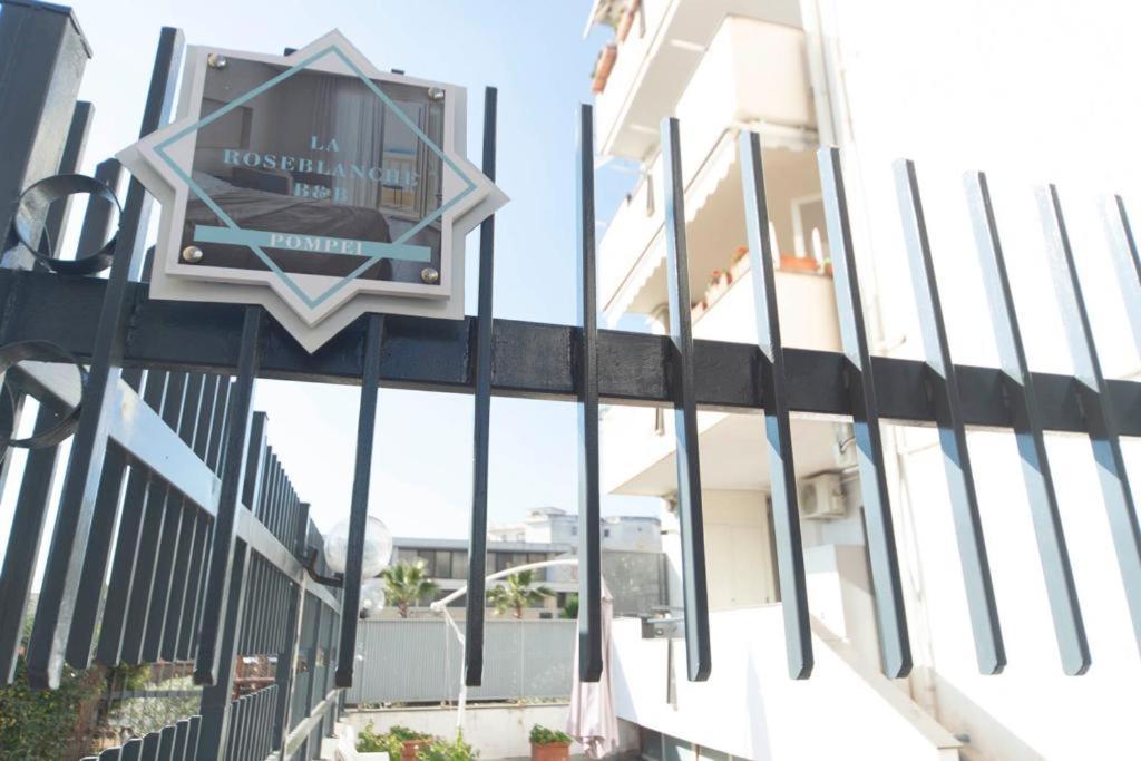 Roseblanche B&B Πομπηία Εξωτερικό φωτογραφία